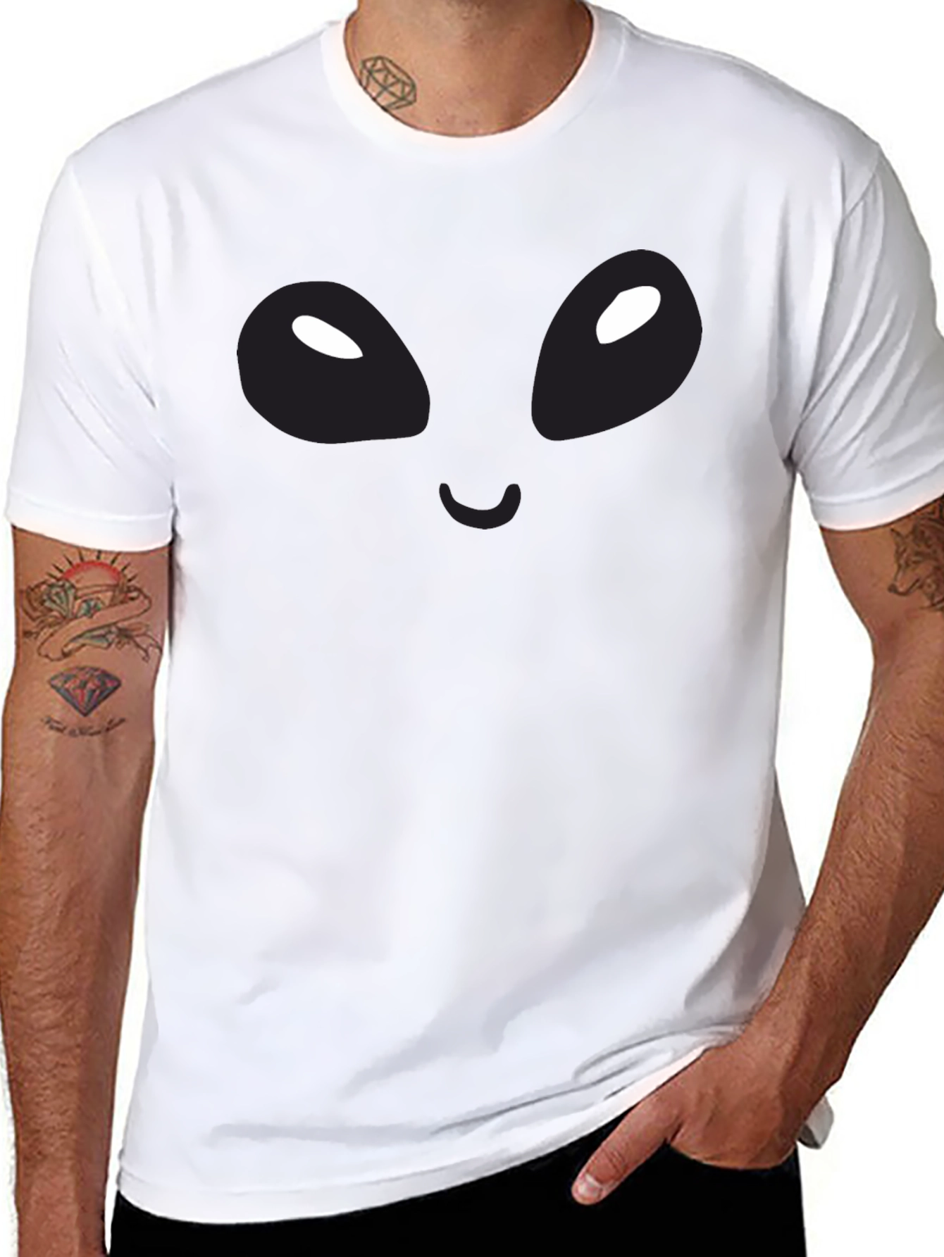 Alien Face Graphic Black T-Shirt - Unique Design